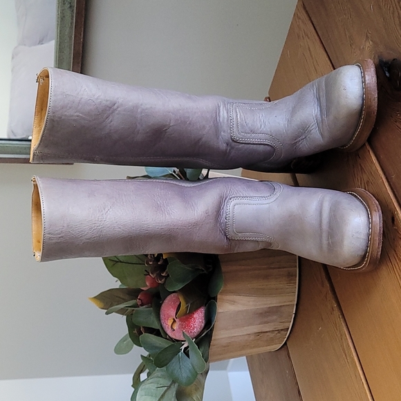 Frye Shoes - Vintage Frye Campus Boots RARE LILAC
